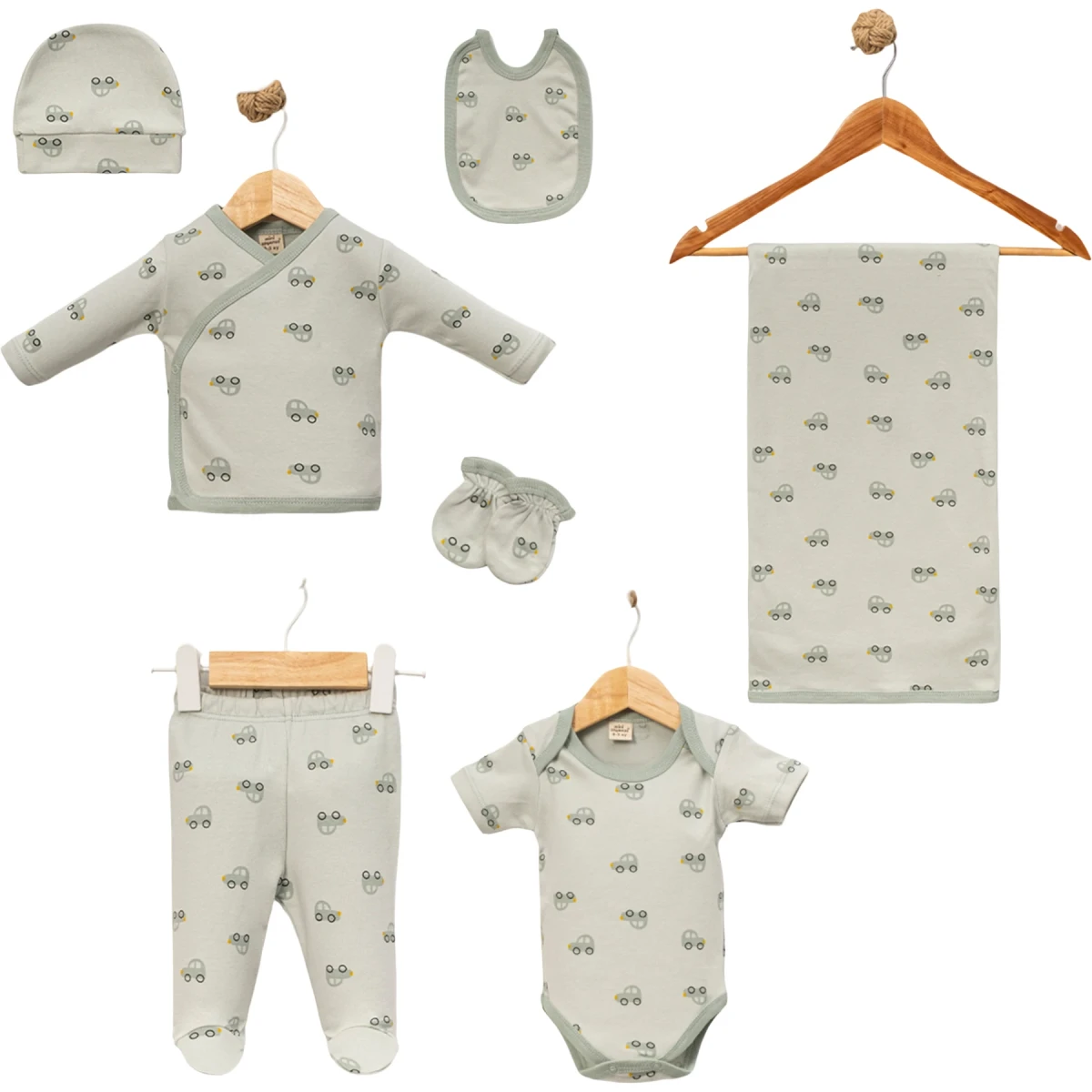 Car Print Interlock 7-Piece Set with Blanket