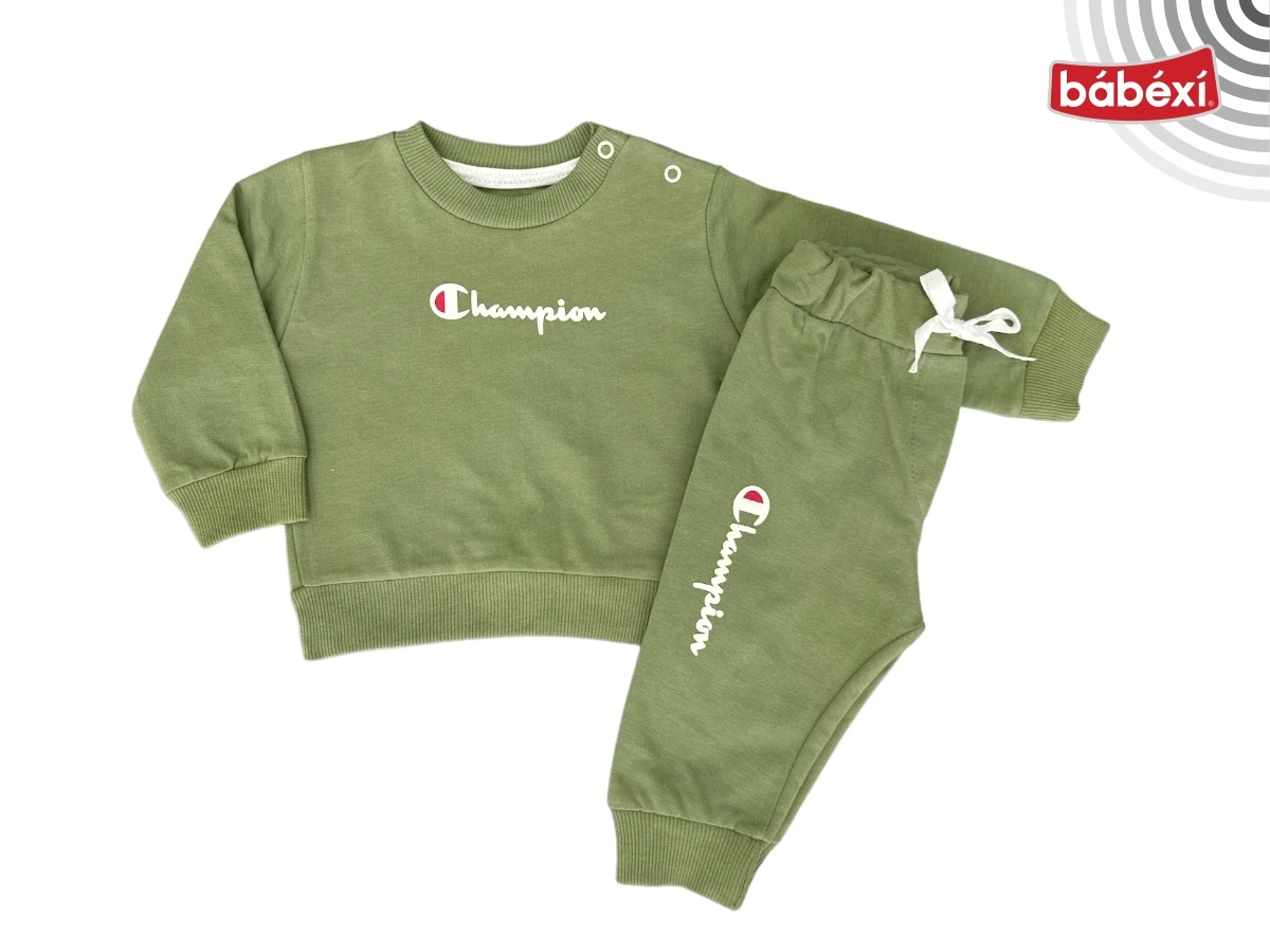 Two-Thread Champion Outfit