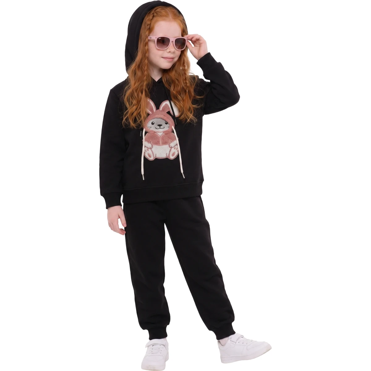 Hooded Bunny Three-Thread Set