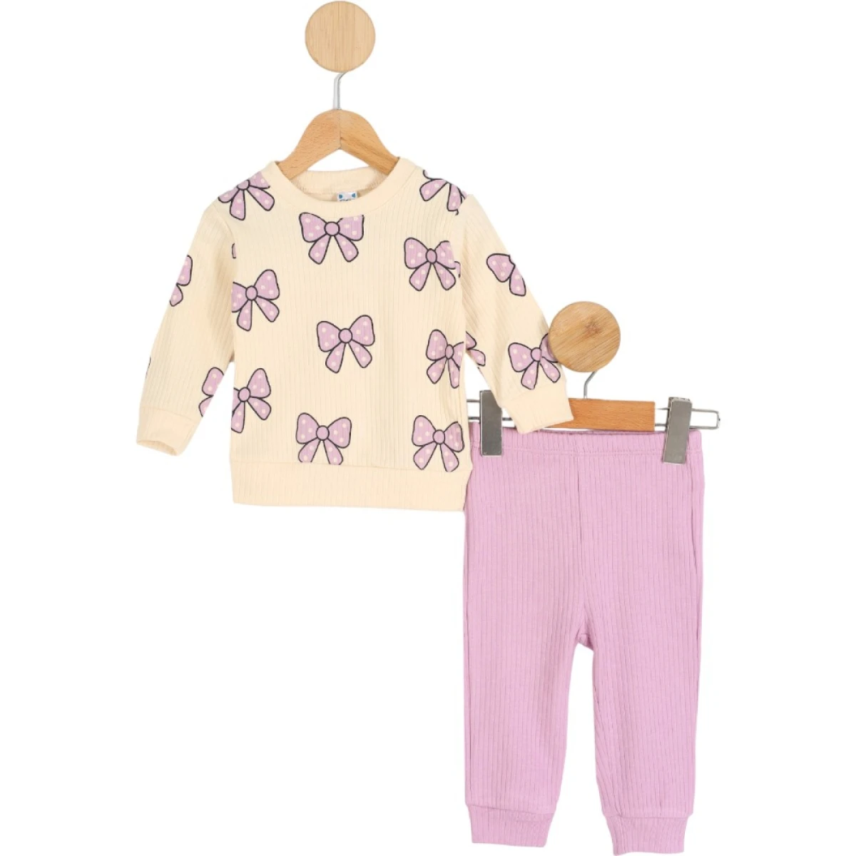 Kelebek Puanlı Pijama Takım