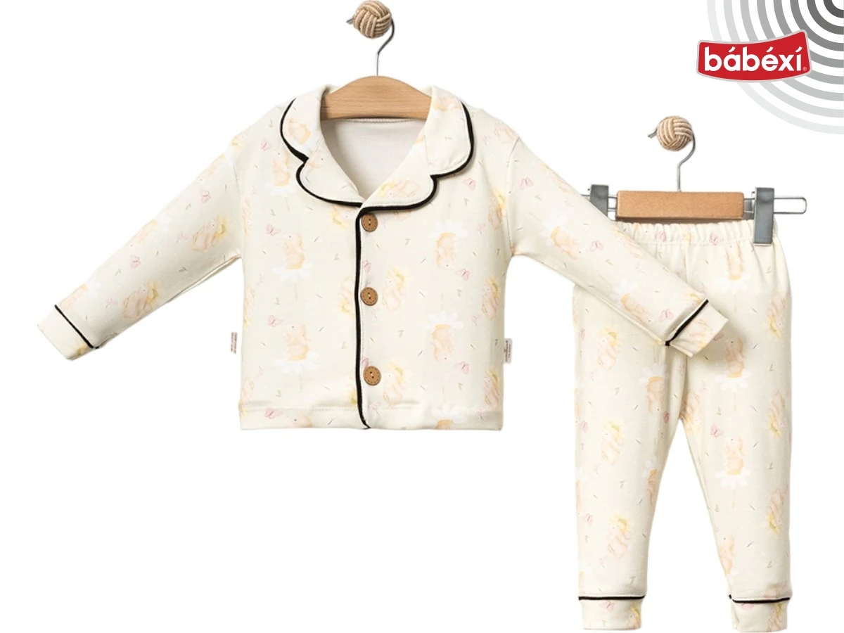 Kelebekli Tavşan Baskılı Pijama Takım
