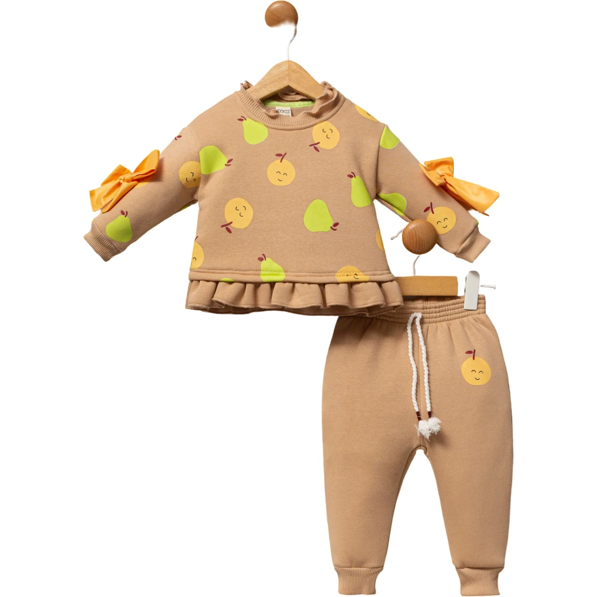 Moes Pear Print