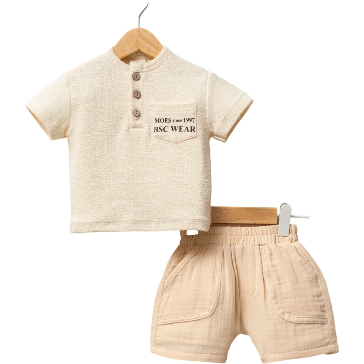 Moes Two-Piece Set
