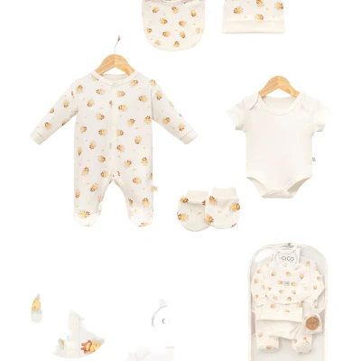 Bee Print 5-Piece Gift Set