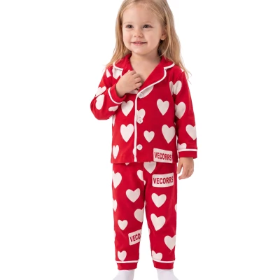 Büyük Kapli Uzun Kollu Pijama Takım