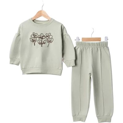 Two-Piece Set