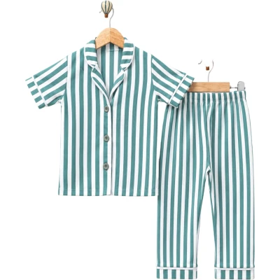 Yeşil Çizgili Yakalı Pijama Takım