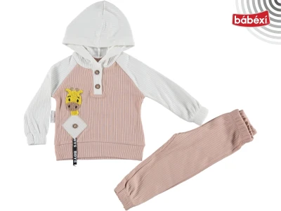 Giraffe Embroidered Baby Outfit Set